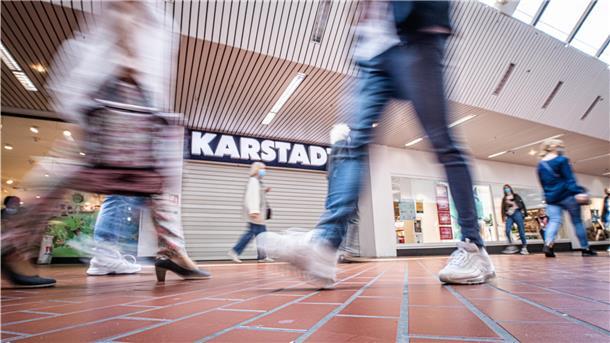 Die Karstadt-Immobilie wechselt den Besitzer. 