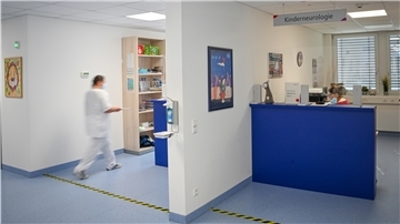 Die Kinderklinik gehört seit Januar 2020 zum Klinikum Reinkenheide, trotzdem kassierte Ameos für die Abteilung noch Gelder aus dem Corona-Rettungsschirm. Autorin Denise von der Ahé wird für ihre Recherche dazu heute vom Bund der Steuerzahler ausgezeichnet. HIer geht es noch einmal zu dem Bericht.