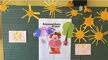 Die Kindertagesstätte „Unter den Linden“ in Steddorf setzt das Projekt „Clever in Sonne und Schatten“ der Deutschen Krebshilfe um.