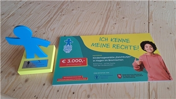 Die Kita Wersabe wurde im Sommer 2023 mit dem Kinder-Haben-Rechte-Preis für ein Theaterprojekt ausgezeichnet. Nun fürchten Eltern und Erzieherinnen, dass die Kita durch eine zusätzliche Krippengruppe in Sandstedt bedroht wird. 