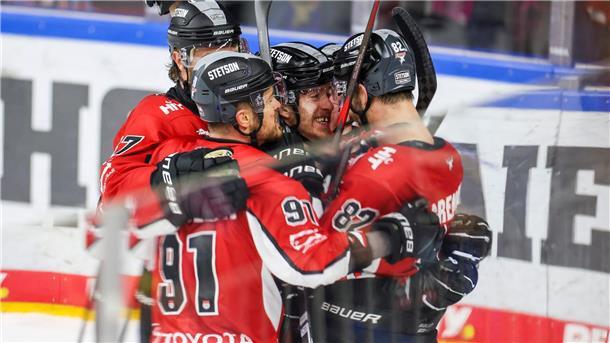 Kölner Haie gleichen im DEL-Halbfinale gegen Ingolstadt aus Die Kölner Haie haben nach der Rekordpleite im zweiten DEL-Halbfinale gegen Ingolstadt geantwortet.