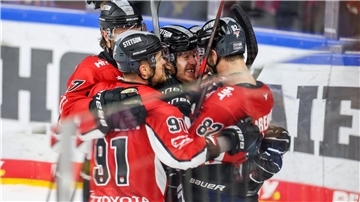 Die Kölner Haie haben nach der Rekordpleite im zweiten DEL-Halbfinale gegen Ingolstadt geantwortet.