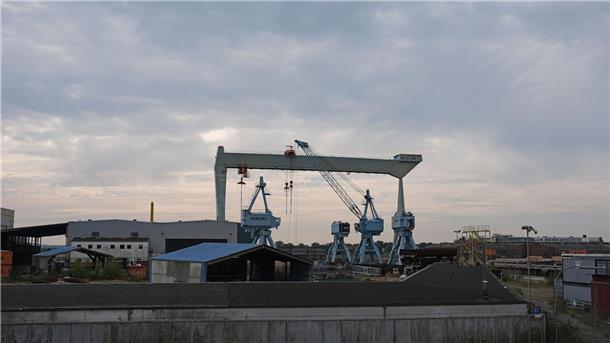 Kräne der Sietas-Werft unter Denkmalschutz gestellt Die Kräne sind ein seltenes Beispiel des Kranbaus der 1960er und 1970er Jahre
