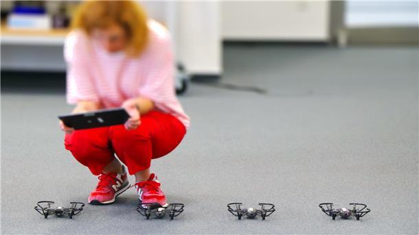 Die Kreativlabore Nordenham-Brake haben sich zum Ziel gesetzt, die Begeisterung für digitale Technik in allen Altersgruppen zu wecken und zu vertiefen.