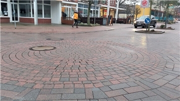 Mattenburger Straße am Eiscafé 
