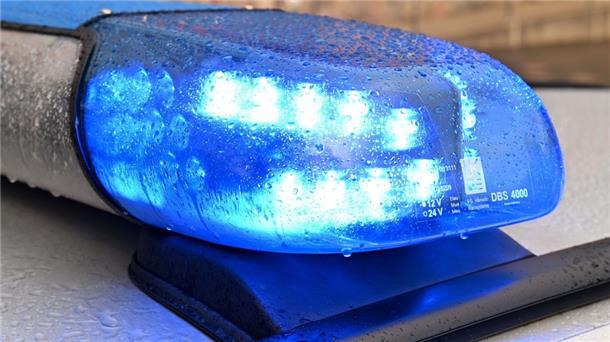 Die Kripo ermittelt, nachdem in Bremen acht Autos in Flammen aufgegangen sind.