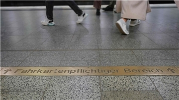 Die Landesregierungen von Berlin und Bremen hatten bei der Justizministerkonferenz im vergangenen Juni einen Antrag zur Entkriminalisierung des Fahrens ohne Fahrschein eingereicht.