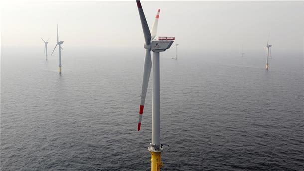Der Offshore-Windpark "Alpha Ventus" vor der Nordseeinsel Borkum.