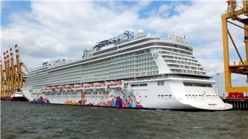 Die „Manara“ liegt derzeit in Bremerhaven