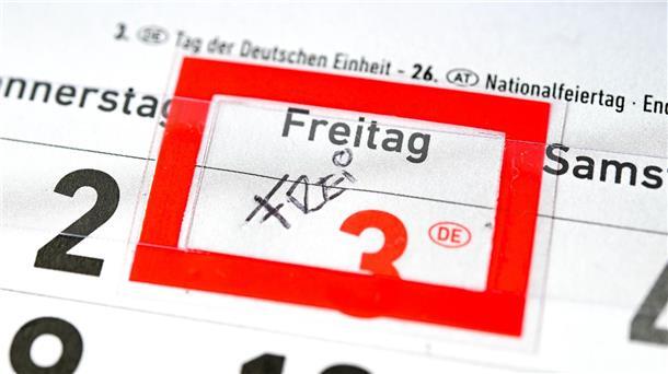 Umfrage: Firmen befürchten Schaden durch Vier-Tage-Woche Die meisten Unternehmen in Deutschland halten laut einer Umfrage des arbeitgebernahen Forschungsinstituts IW wenig von der Einführung einer 4-Tage-Woche. (Symbolbild)