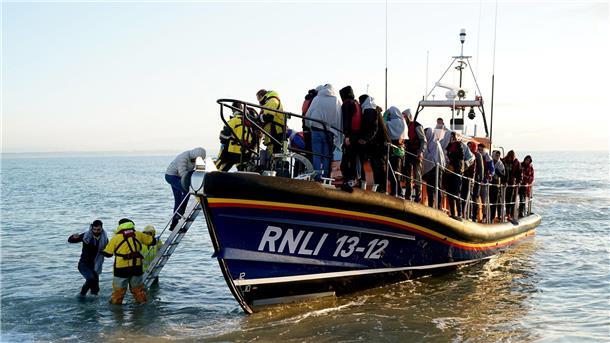 Irland will Asylsuchende nach Großbritannien zurückschicken Die Migration der Flüchtlinge zwischen Großbritannien und Irland wird zunehmend zum Politikum zwischen den beiden Staaten. (Symbolbild)