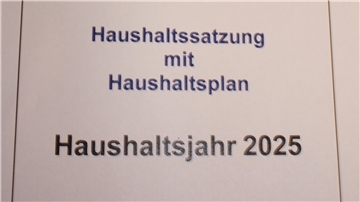 Deckblatt mit dem Schriftzug "Haushaltssatzung mit Haushaltsplan - Haushaltsjahr 2025"