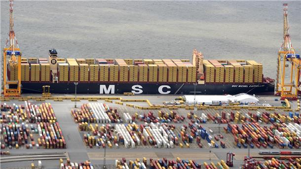 Weltgrößtes Containerschiff vor Taufe: Das kann der Mega-Frachter Die „MSC Michel Cappellini“ liegt derzeit in Bremerhaven und wartet auf ihre Taufe.