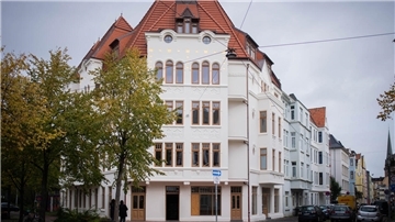 Die Mutter aller Schrottimmobilien in der Goethestraße 60 ist  restauriert. 