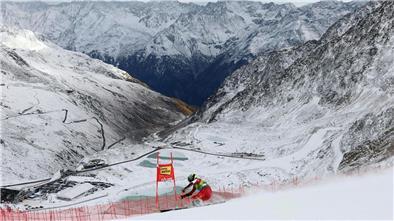Die Österreicherin Julia Scheib feierte in Sölden ihren ersten Weltcup-Sieg.