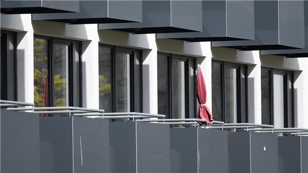 Mehr Menschen sollen Zugang zu Sozialwohnungen erhalten Die Opposition kritisiert, dass es nicht genug Sozialwohnungen gibt. (Symbolbild)