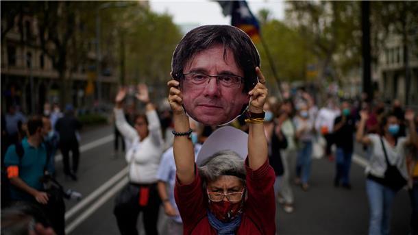 Separatist Puigdemont riskiert Festnahme in Spanien Die Partei Puigdemonts hat zu einem offiziellen Empfang Puigdemonts im Zentrum von Barcelona aufgerufen.