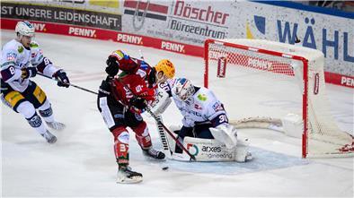 Die Pinguins erspielten sich viele Chancen. Vor allem im Mitteldrittel.