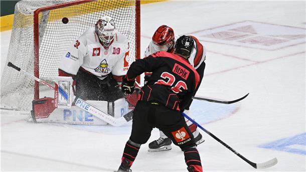 Die Pinguins fanden in Prag erst spät in die Partie und konnten den Rückstand am Ende nicht mehr aufholen.