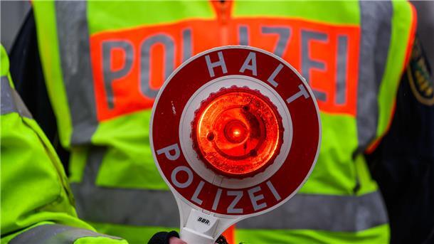 Die Polizei hat in Nordenham Verkehrskontrollen (Symbolbild) vorgenommen und dabei ein besonderes Augenmerk auf die Fahrtüchtigkeit der Verkehrsteilnehmer gelegt.