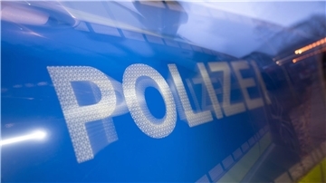 Die Polizei leitete ein Verfahren wegen des Verdachts der Bedrohung und des Hausfriedensbruchs ein. (Symbolbild)
