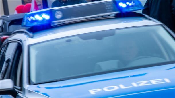 Polizeiauto mit Blaulicht