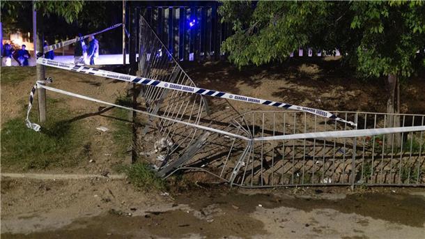 Die Polizei nahm die Unfallfahrerin fest. Zwei Tage später wurde sie unter Auflagen auf freien Fuß gesetzt.