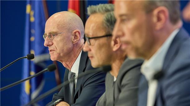 20-Jähriger soll Kind im Internet zum Suizid gedrängt haben Die Polizei nahm einen 20-Jährigen wegen Mordverdachts fest.