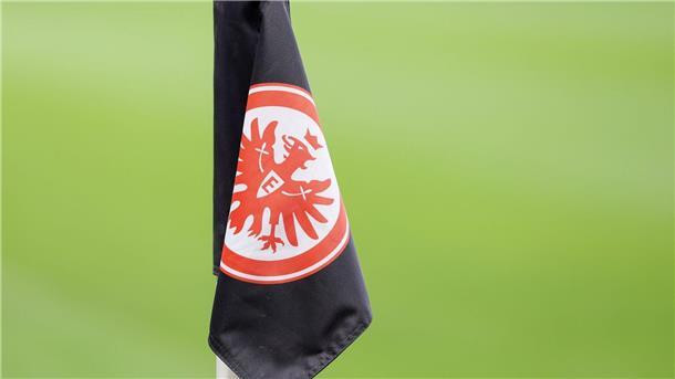 14-Jähriger eingesetzt: Geldstrafe für Frankfurt Die Profis setzten in zwei Testspielen einen 14-Jährigen ein.