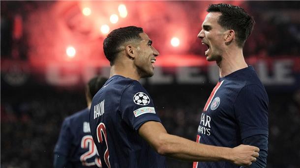 Die PSG-Torschützen Fabian Ruiz (rechts) und Achraf Hakimi.