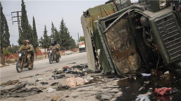 Rebellen übernehmen Kontrolle über Damaskus - Assad flieht Die Rebellen erklären, Damaskus von Assad befreit zu haben.