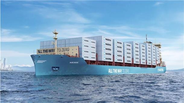 Die Reederei Maersk will Zeichen setzen und setzt auf mit grün erzeugtem Methanol betriebene Container-Feederschiff.