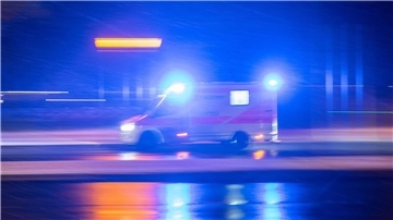 Die Rettungssanitäter konnten den 16-Jährigen nicht wiederbeleben (Symbolbild).