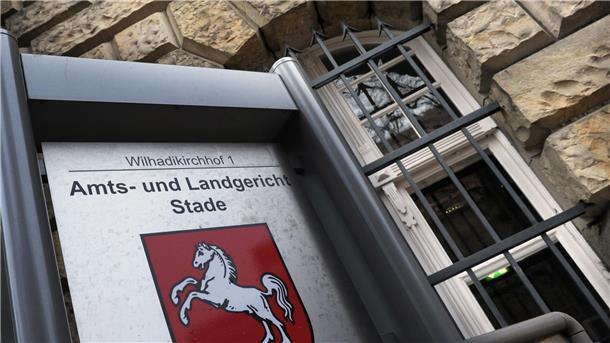 Die Richter in Stade fällten im Baseball-Schläger-Prozess ein Urteil, das stellenweise noch über die Forderung des Staatsanwalts hinausging.