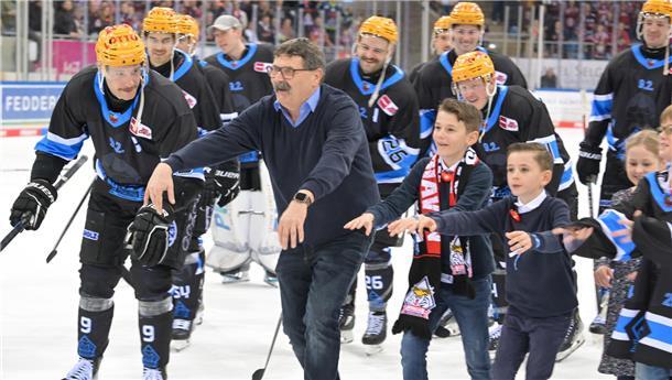 Die Saison der Fischtown Pinguins hielt viele emotionale Höhepunkte bereit. Das Spiel zum 70. Geburtstag von Alfred Prey war einer davon.