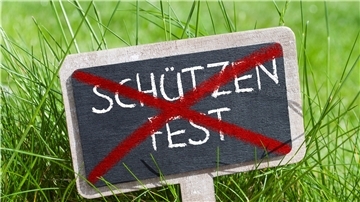 Die Schützenfeste in der Stadt Bremerhaven und im Landkreis Cuxhaven werden reihenweise abgesagt. Nur in Nordholz hofft man noch. Die finanziellen Folgen für die Brauchtumspfleger sind gravierend.