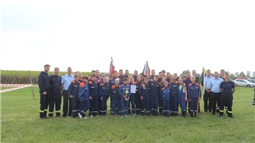 Die siegreiche Jugendfeuerwehr Loxstedt.
