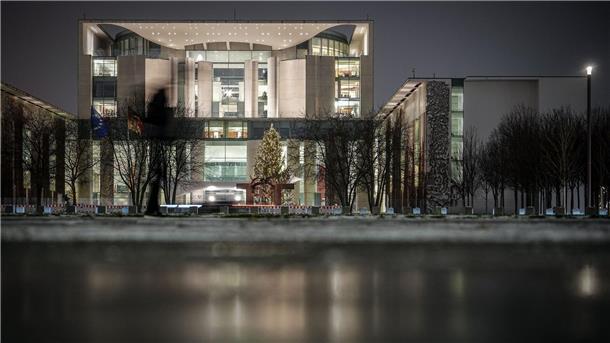 Die SPD-Fraktionsspitze hält einen Bundestagsbeschluss über den Haushalt 2024 in diesem Jahr nicht mehr für möglich.