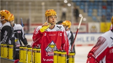 Die Spieler der Fischtown Pinguins sind heiß auf den Saisonstart: Christian Wejse und seine Teamkollegen freuen sich, dass die Vorbereitungszeit vorbei ist.