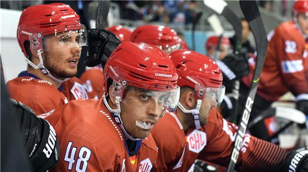 Die Spieler der Fischtown-Pinguins treten am Dienstag in der CHL an.
