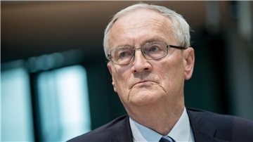 Die Staatsanwaltschaft ermittelt gegen den früheren BND-Chef Hanning wegen des Verdachts der Kindesentziehung. (Archivbild) 
