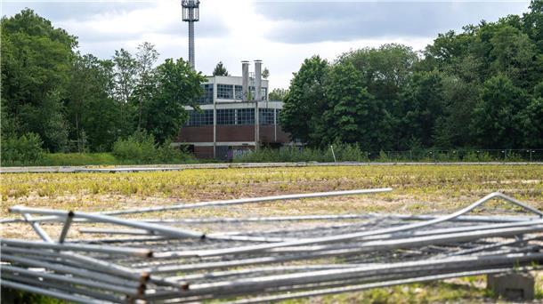 Giftabfälle: Oldenburger Stadtrat will lückenlose Aufklärung Die Staatsanwaltschaft Oldenburg hat ein Gutachten für den Boden im Bereich der ehemaligen Schießbahn erstellen lassen.