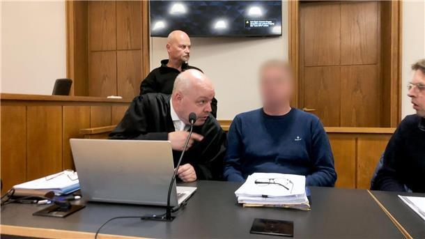 Die Staatsanwaltschaft wirft dem 50 Jahre alten Kutterkapitän und zwei mutmaßlichen Komplizen im Alter von 46 und 48 Jahren Drogenhandel und gemeinschaftliche Beihilfe zur Einfuhr vor.