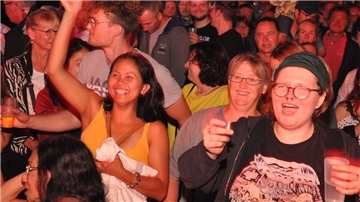 Die Stimmung war prächtig beim letzten Nordenhamer Stadtfest. Die Besucher strömten nur so in die Innenstadt. Dennoch sind die Veranstalter nicht auf ihre Kosten gekommen.