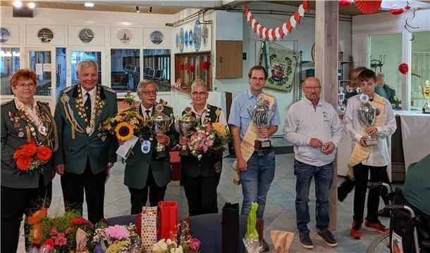 Die Majestäten der Stadtmeisterschaft und des Stadtkönigsschießens