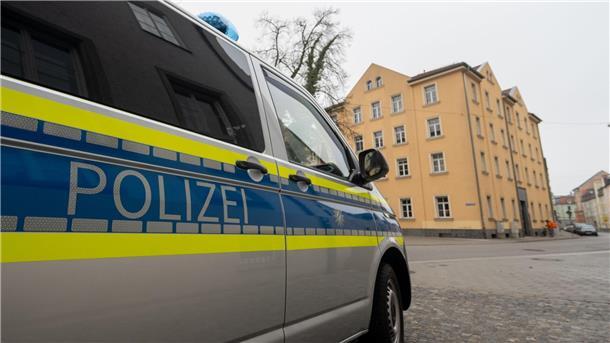 Die Suche der Polizei lief auf Hochtouren. Der Entflohene saß eine lebenslange Haftstrafe wegen Mordes ab.