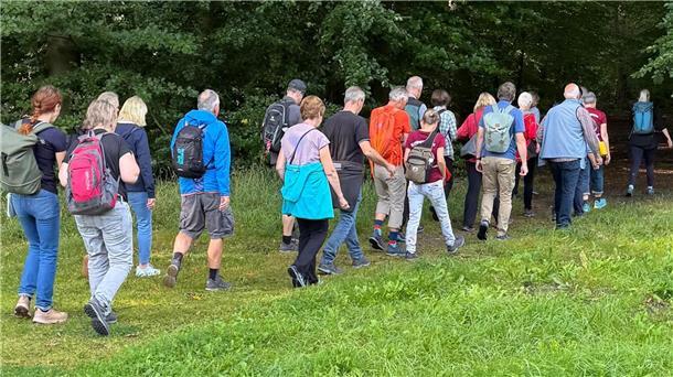 Die Teilnehmer des Wandertages von Intersport Steffen.