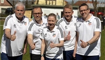Die Trainer und Betreuer des FC Geestland (von links): Wolfgang Slowik, Jörg Schröder, Jasmin Hildebrandt, Joshua von Glahn und Erik Wittpenn.