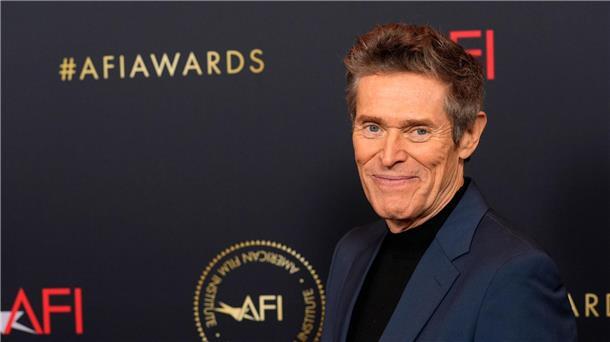 Willem Dafoe: Ich denke nicht in politischen Botschaften Die Trophäen-Saison ist in Hollywood in vollem Gange: Willem Dafoe kommt zur Verleihung der AFI Awards in Beverly Hills.