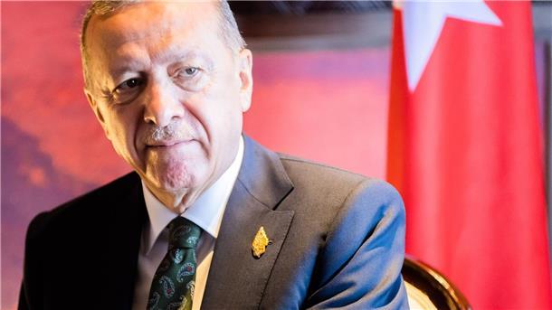 Türkische Opposition: „Die Menschen haben genug von Erdogan“ Die türkische Opposition sagt für 2023 ein Ende der Regierung um Präsident Erdogan vorher.